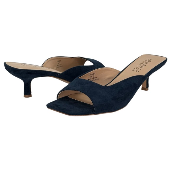 Journee Collection Larna Navy Microfiber Womens Low Top Heels Size 9.5M - Picture 9 of 10
